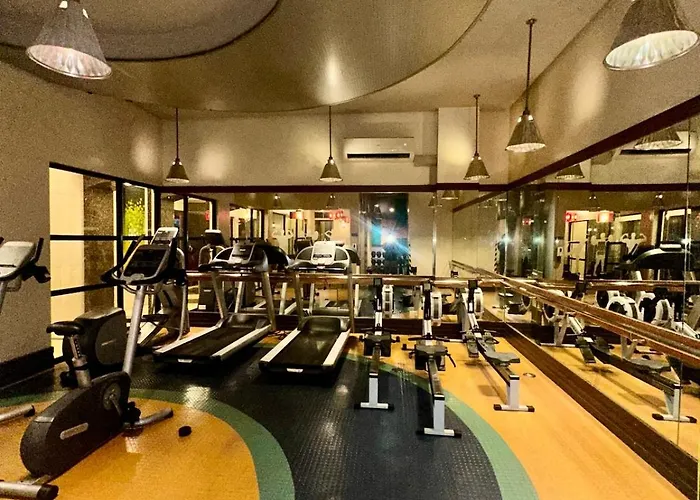 Apartment The Modern In Forbeswood Bgc With Free Parking Manila
